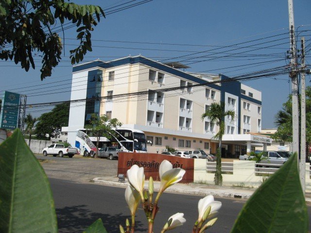 โรงแรมยโสธรออคิดการ์เด้น
