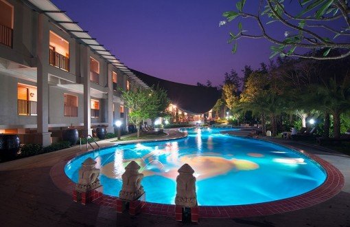 โรงแรมริเวอร์แคววิลเลจ (Resort & Onsen)