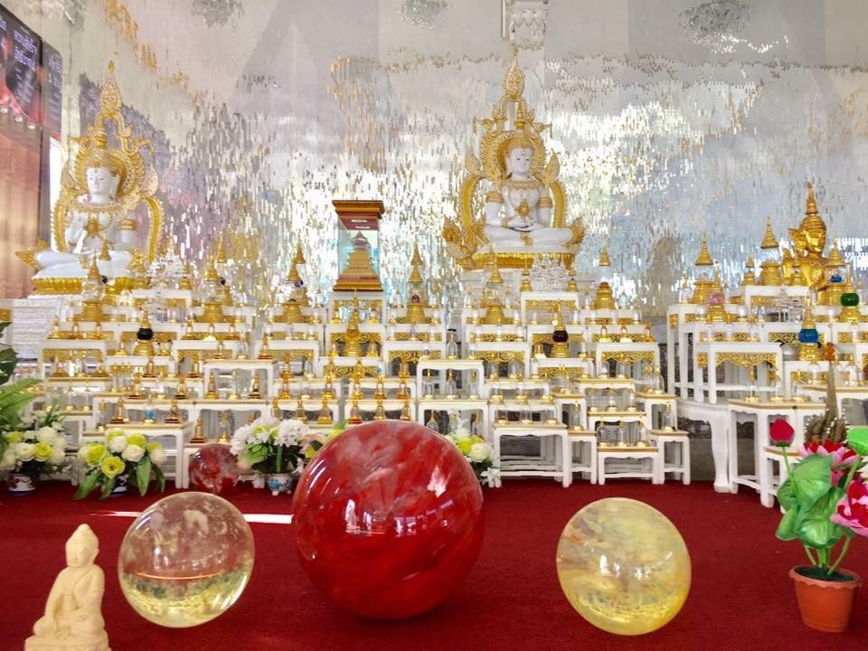 วัดแก้วจักรพรรดิ์