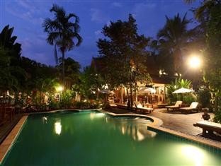 เรือนอริยารีสอร์ท (Ruen Ariya Resort)