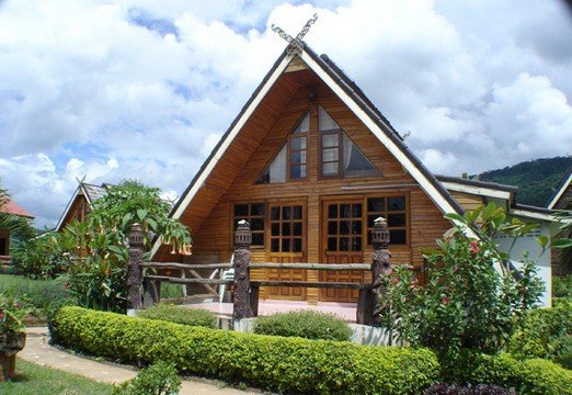 ภูเรือเรือนไม้ รีสอร์ท