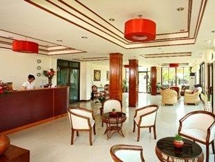 โรงแรม เดอะ ปาล์ม การ์เด้น (The Palm Garden Hotel)