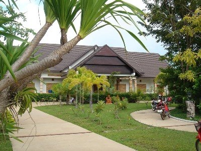โรงแรมทองเพกา