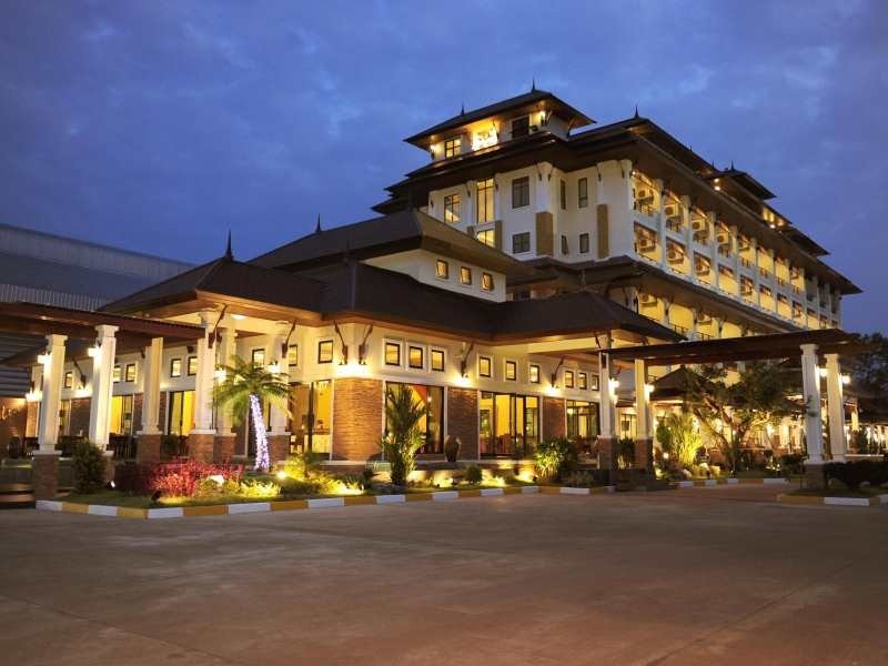โรงแรมรอยัลนาคาราหนองคาย (Royal Nakhara Hotel Nongkhai)