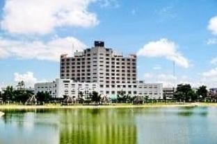 โรงแรมพลอยพาเลซ (Ploy Palace Hotel)