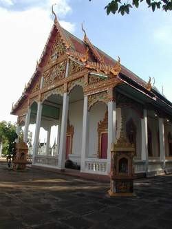 พิพิธภัณฑ์พื้นบ้านวัดบางแตน