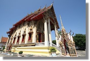 วัดกลางวรวิหาร