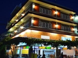 อรุโนทัยคอฟฟี่เฮาส์โฮมสเตย์ (Arunothai Coffee House Homestay)