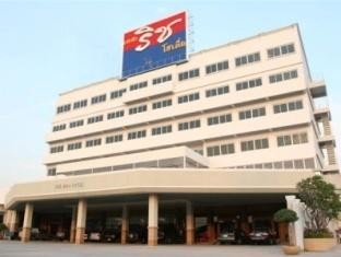 โรงแรม เดอะ ริช (The Rich Hotel)