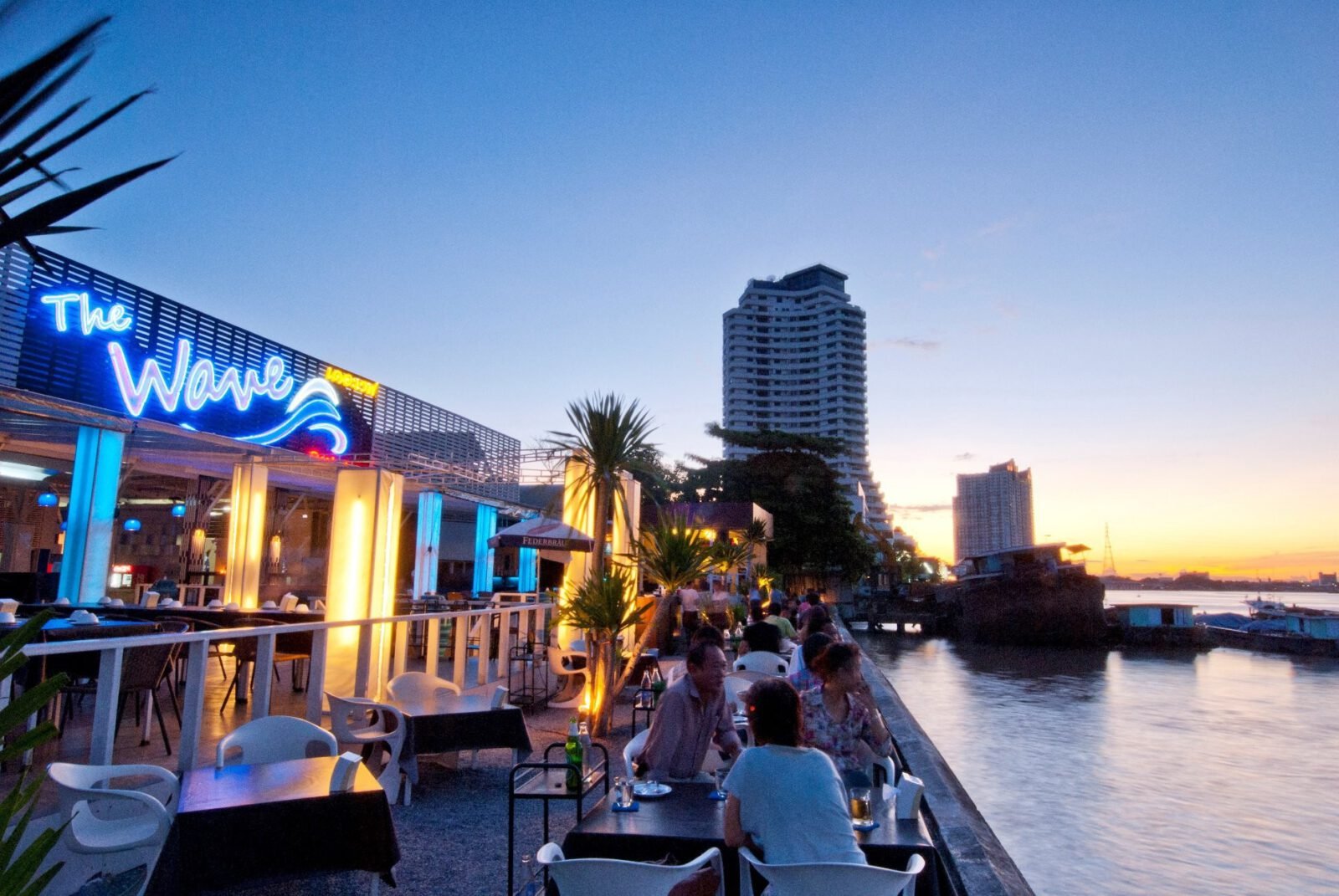 The Wave Thai Restaurant
