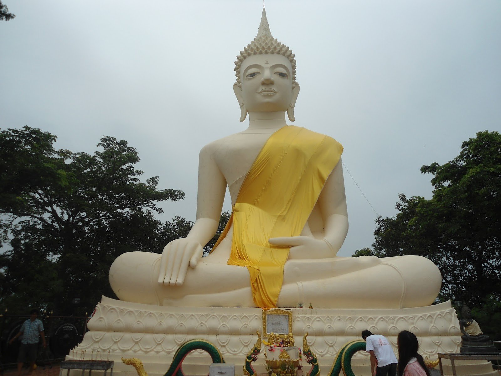 พุทธสถานภูสิงห์