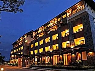 เดอะ ฌาร์ม บูติค รีสอร์ท (The Charm Boutique Resort)