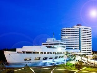 เรือรัษฎาโฮเต็ล ดิไอเดียลเวนิวฟอร์มีทติ้ง อีเวนท์ (Rua Rasada Hotel – The Ideal Venue for Meetings & Events)